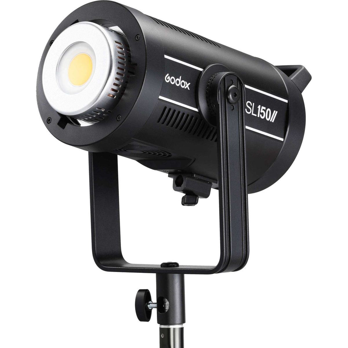 Godox SL150II — Источник постоянного света, сменные насадки. Совместим со спотом.